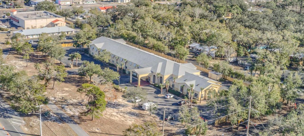 Quality Airport Gasthof Gulf Shores