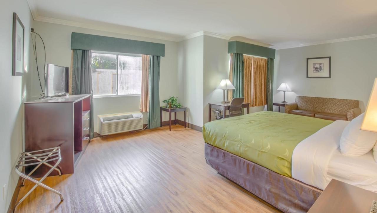 Quality Airport 3* Gulf Shores