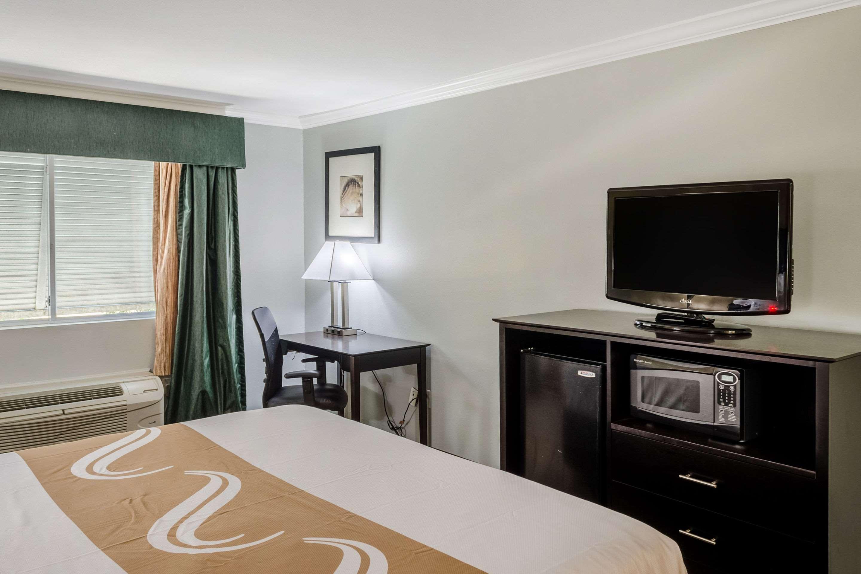Quality Airport 3* Gulf Shores