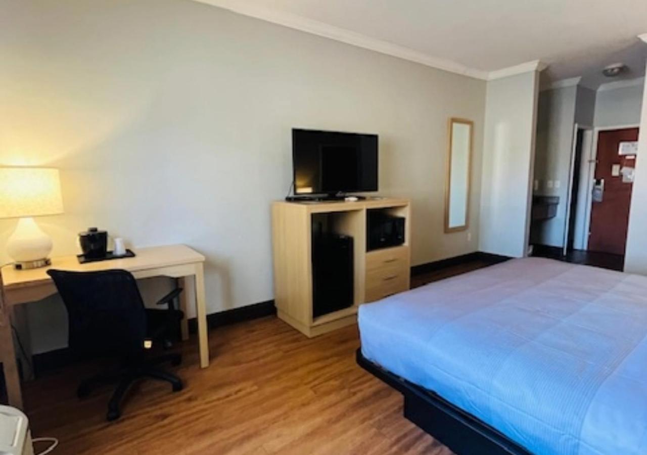 Gasthof Quality Airport 3*